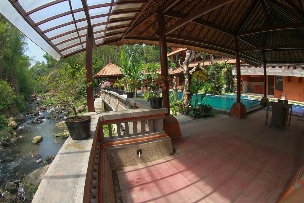 Ubud Hotel And Villas Маланг Экстерьер фото